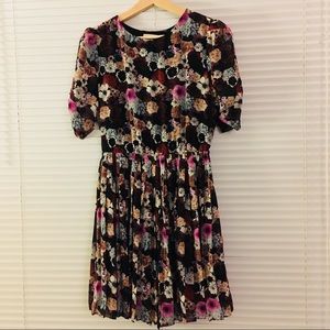 ANTHROPOLOGIE FLORAL PLEATED DRESS SIZE S